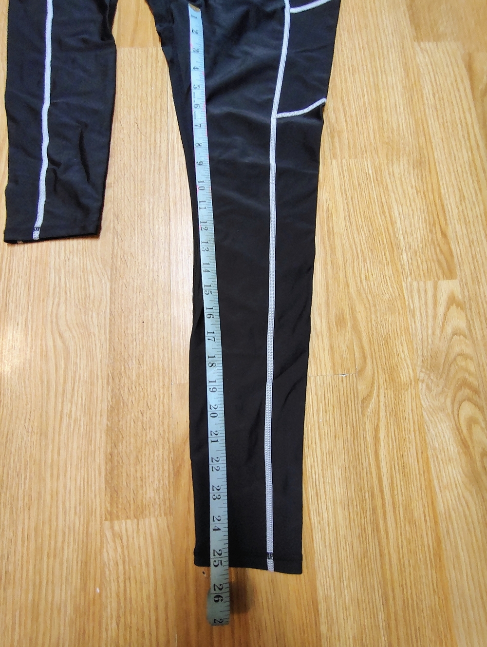 Attraco swim pants ,alblack with white trim size Small,NWT - Picture 7 of 9